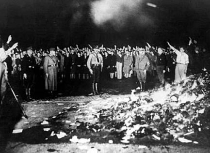 images.duckduckgo.com