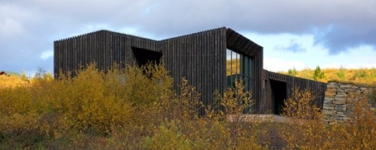 Steypustooin_Summer-House_BHM_Bjarni-Kristinsson_dezeen_1568_01-e1450347530989